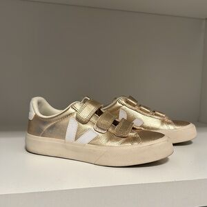 Veja Recife Chromefree Leather Platine White